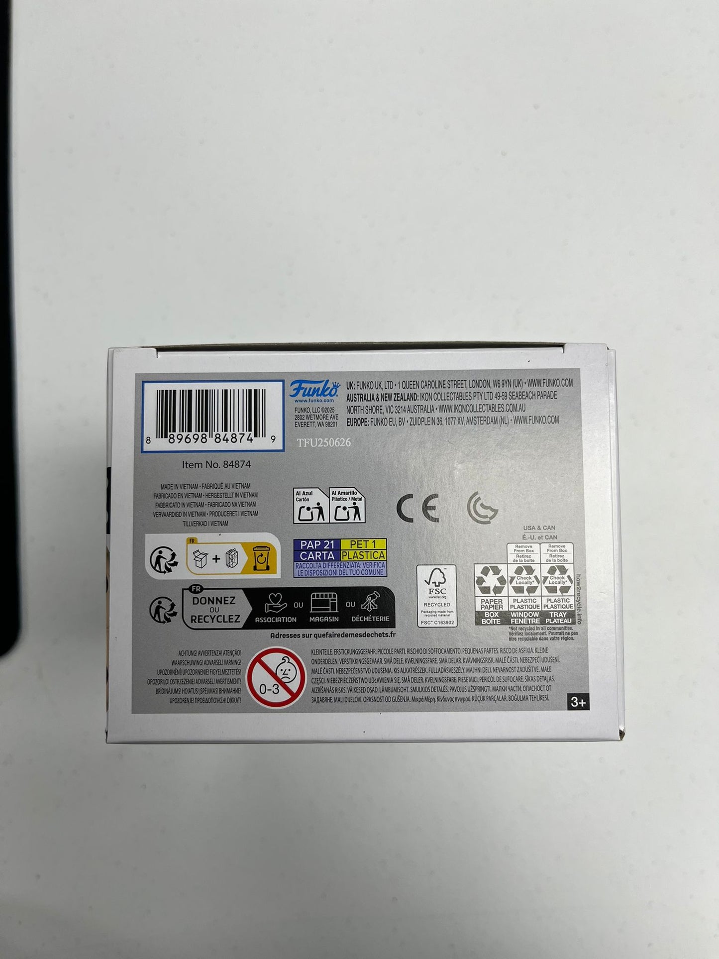 Funko Pop! DC Heroes: Batman Beyond - Bruce Wayne & Ace #550 [Funko Limited Edition - 9,500pcs]