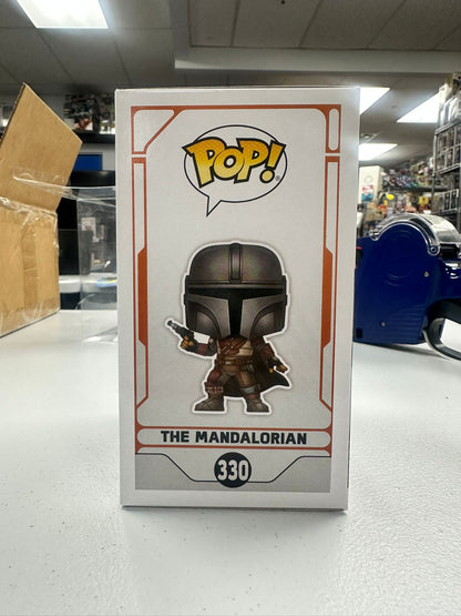 Funko Pop! Star Wars: The Mandalorian - The Mandalorian #330 [2019 Fall Shared Convention Exclusive]