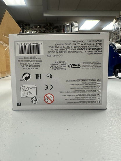 Funko Pop! Star Wars: The Mandalorian - The Mandalorian #330 [2019 Fall Shared Convention Exclusive]