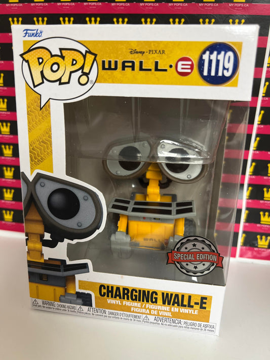 Funko Pop! Disney: Pixar - Charging Wall-E #1119 [Special Edition]