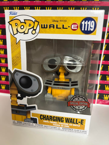 Funko Pop! Disney Pixar Wall-E Charging SPECIAL EDITION