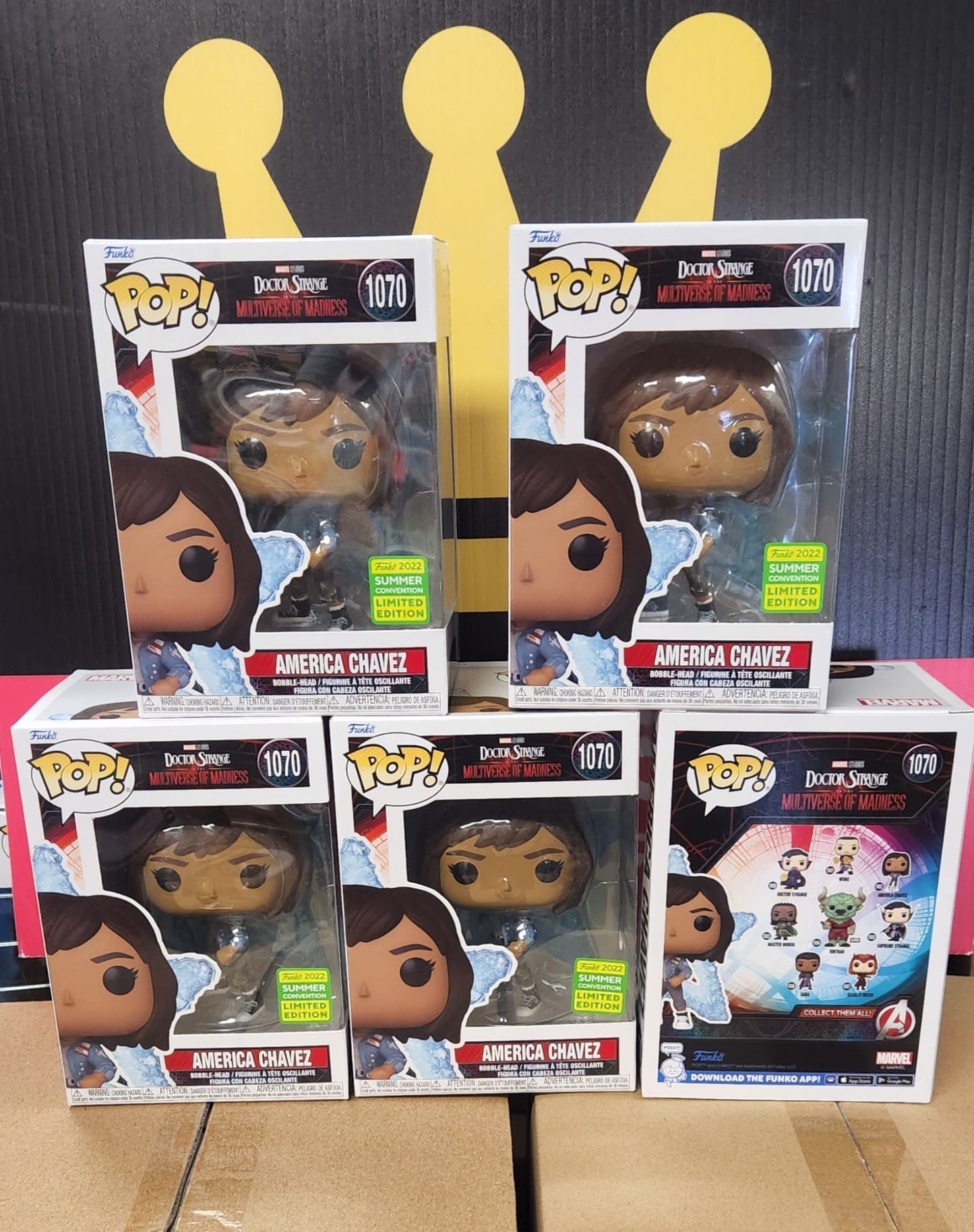 FUNKO POP! MARVEL: DOCTOR STRANGE AND THE MULTIVERSE OF MADNESS - AMERICA CHAVEZ [W/ STAR PORTAL] **2022 SDCC EXCLUSIVE** #1070