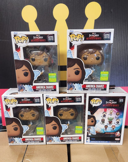 FUNKO POP! MARVEL: DOCTOR STRANGE AND THE MULTIVERSE OF MADNESS - AMERICA CHAVEZ [W/ STAR PORTAL] **2022 SDCC EXCLUSIVE** #1070