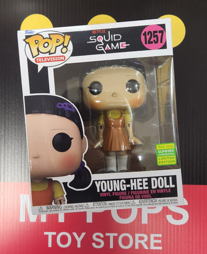 Funko Pop! Television: Squid Game - Jumbo 6" Young-Hee Doll #1257 [2022 SDCC Shared Convention Exclusive]